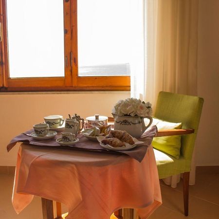 Albergo Miramare Кастильончелло Экстерьер фото