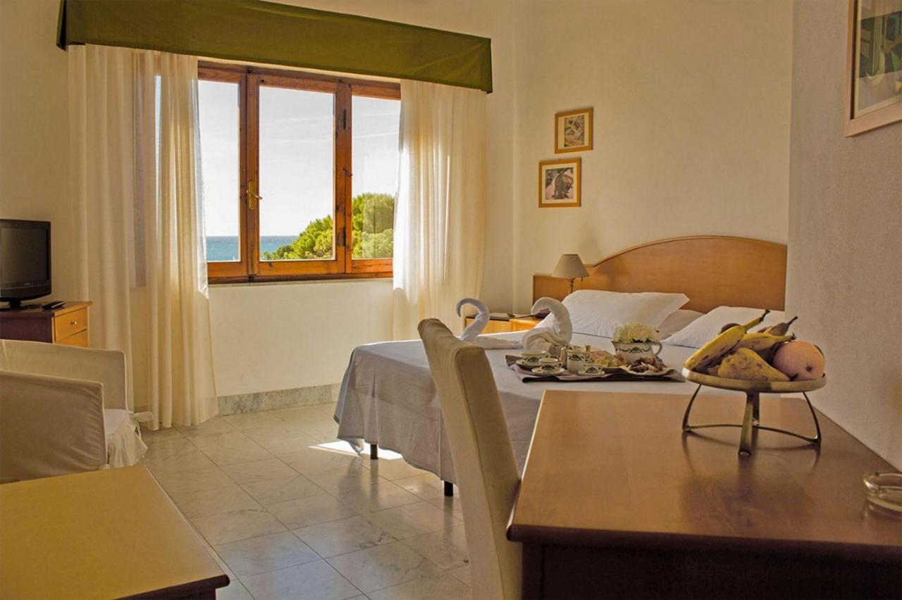 Albergo Miramare Кастильончелло Экстерьер фото